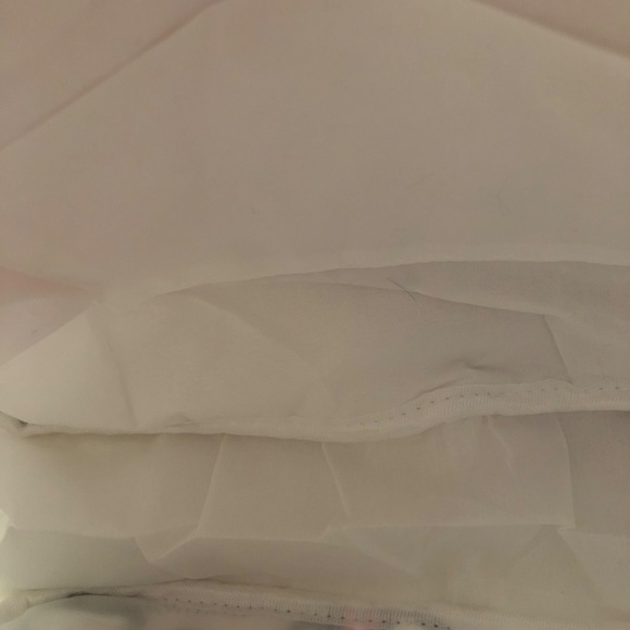 SALE New with tag Hello Kitty Quilted shoulder bag with bling strawberry charm - Picture 4 of 5